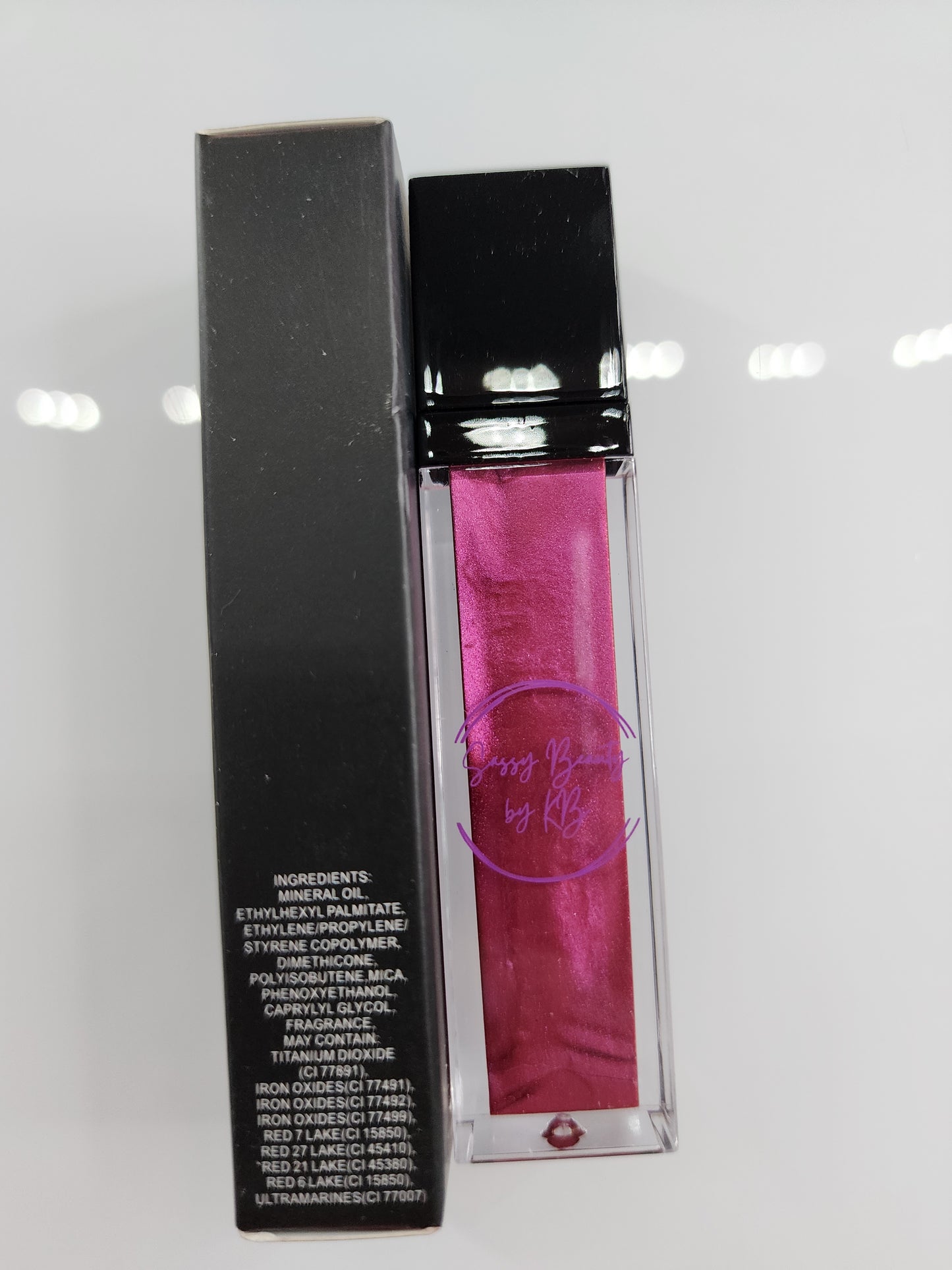 #8 Fucisa Sand Lip Gloss