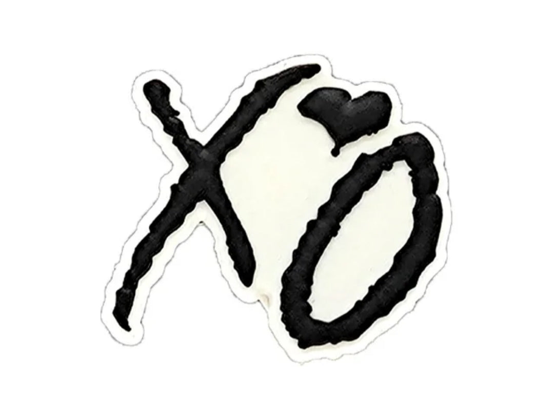 XO Heart Croc Charm – Black and White Valentine’s Day Charm